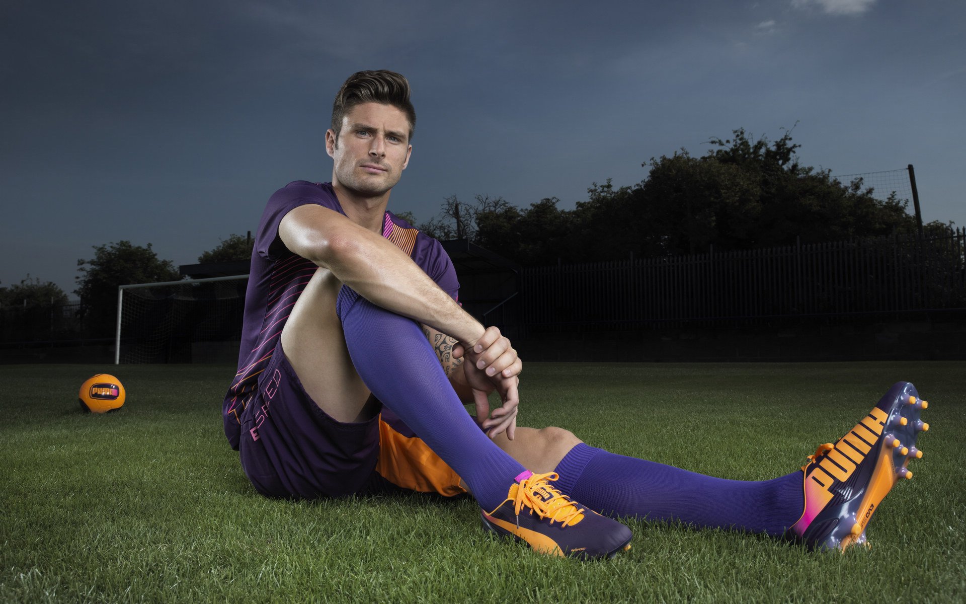 俱乐部举办球迷文化节丰富赛季之外的社群活动，球迷会活动